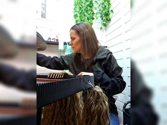 ---NATALI---a online show from April 20, 6:12 am