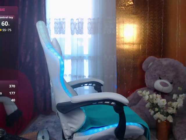--Nicol-- online show from August 1, 4:02 pm