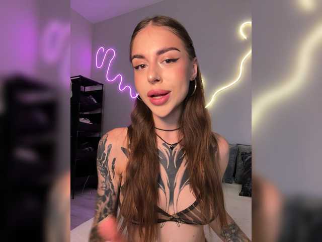 -Aperol- online show from August 8, 8:53 pm
