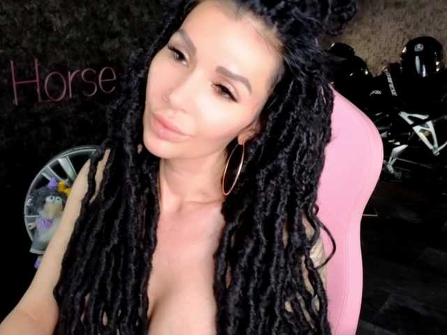 -BABAYAGA- online show from August 1, 7:47 am
