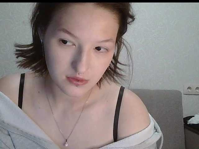 -Evmenida online show from August 15, 8:35 pm