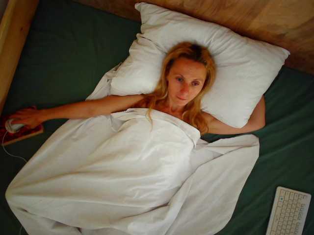 Fiona88 online show from August 14, 6:50 am