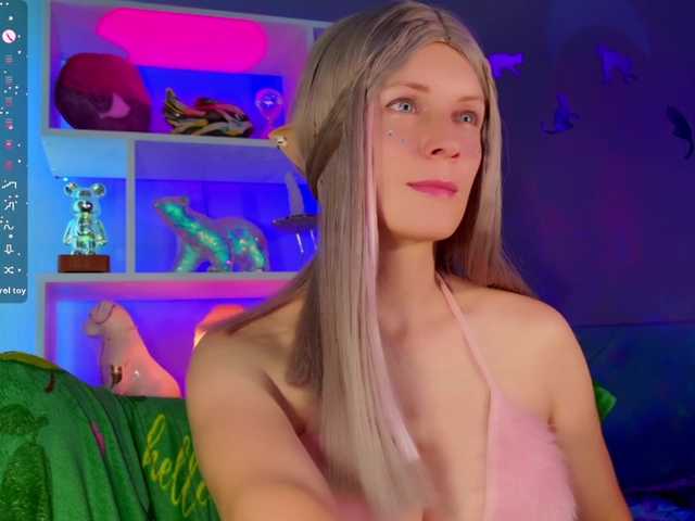-Fresh- online show from August 9, 11:11 am