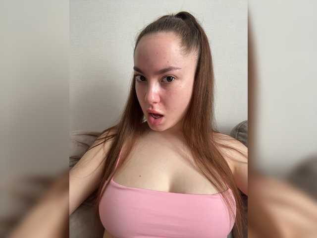 -Valeria- online show from July 30, 7:48 am