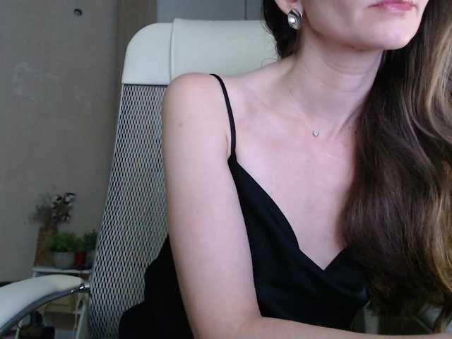 -Lira- online show from August 6, 7:02 pm