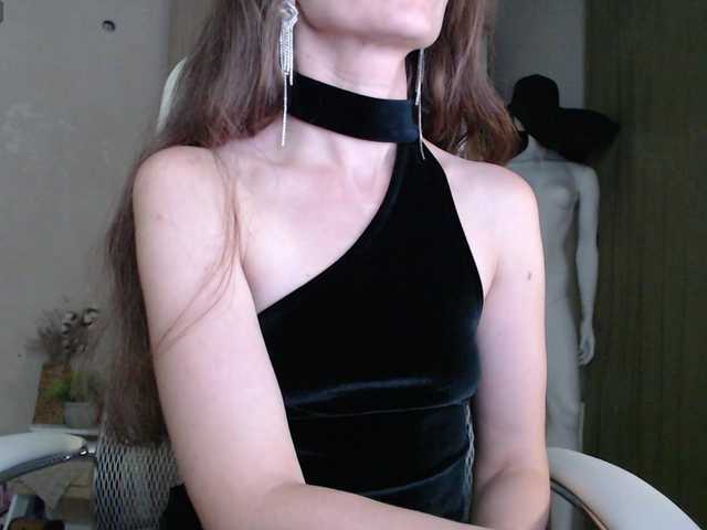 -Lira- online show from August 7, 7:25 pm