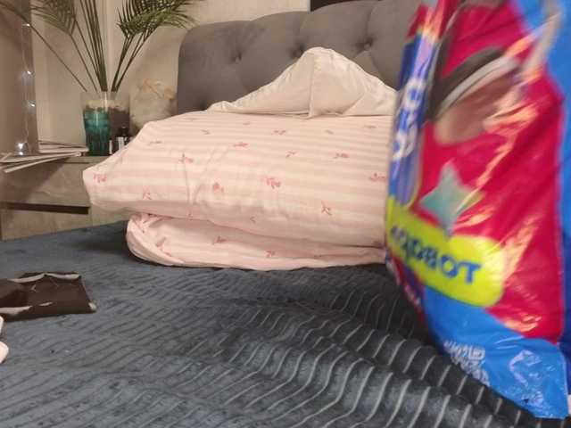 -Sexy Hot Angel- online show from August 8, 8:31 pm