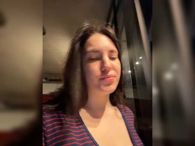 -Your-Michelle- online show from September 9, 5:54 pm