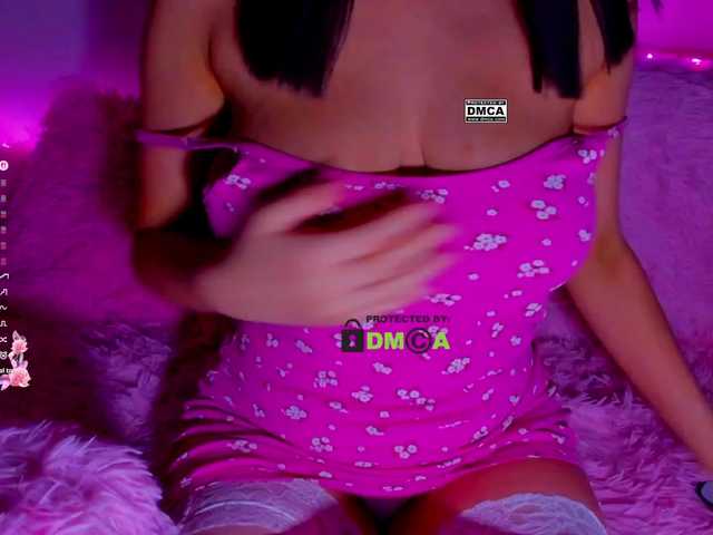 -roxy- online show from August 4, 7:11 pm