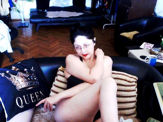 ImperatrizaDS online show from August 14, 1:59 pm