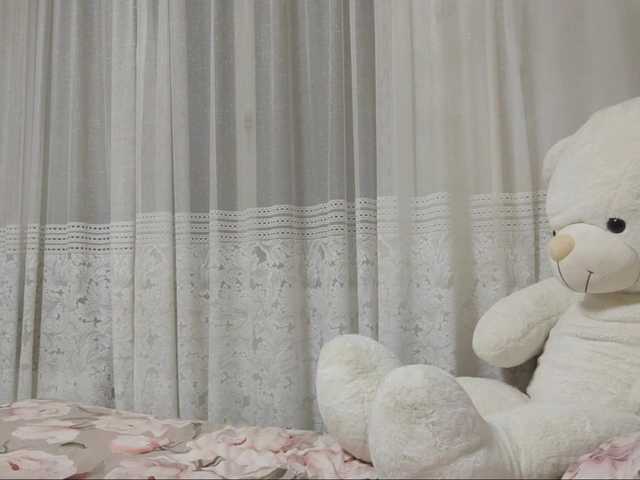 2Anabel online show from August 5, 5:22 pm