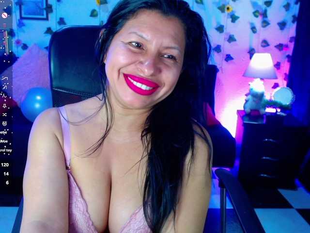 AbbyPrincessAGT online show from August 10, 12:45 am