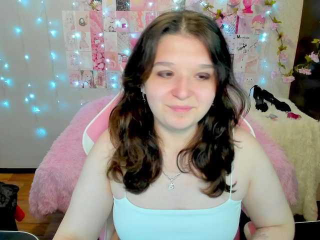 Acid-Kate online show from August 4, 11:46 pm