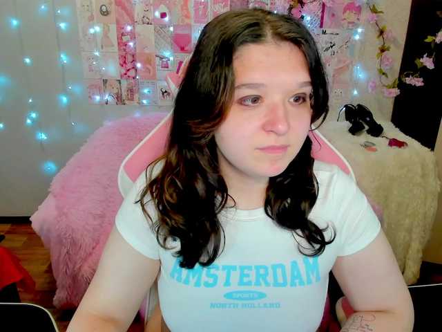 Acid-Kate online show from August 7, 12:21 am