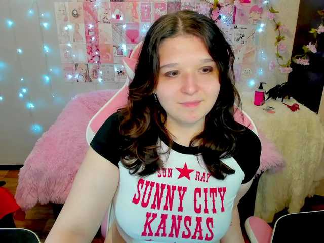 Acid-Kate online show from August 7, 4:56 am
