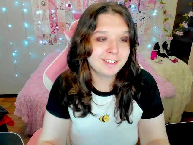 Acid-Kate online show from August 8, 2:11 am