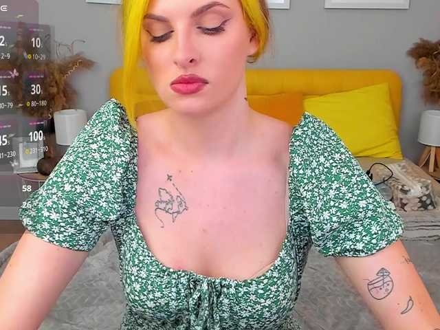 AdelRay online show from May 22, 1:46 pm