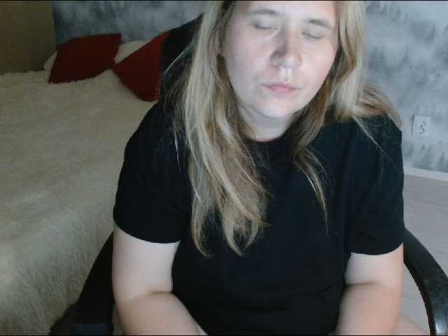 AdelinaLawson online show from August 12, 5:37 pm