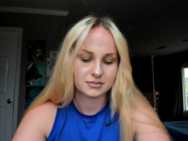 Adellebunny online show from July 14, 5:36 pm