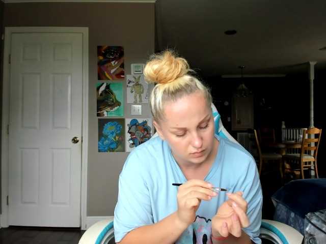 Adellebunny online show from July 15, 7:37 pm