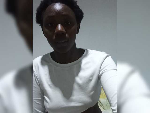 Adory online show from August 11, 6:32 pm