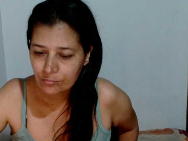 Adrianamilf online show from August 2, 1:56 am