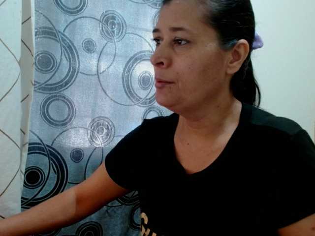 Adrianamilf online show from August 13, 3:48 pm