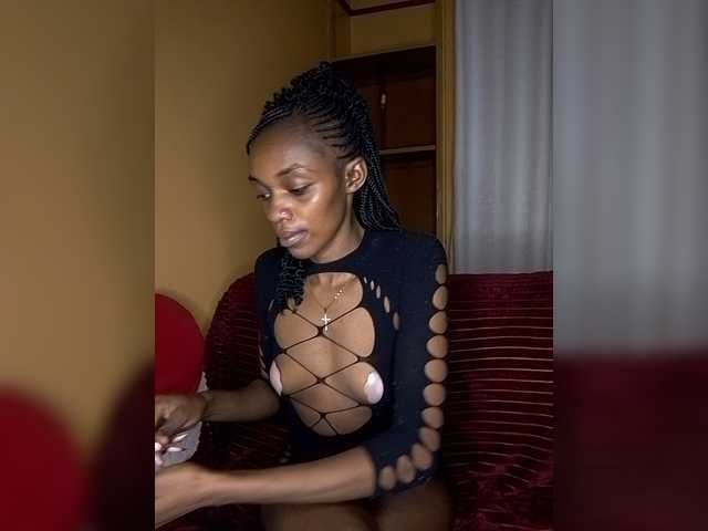 Africal online show from June 8, 6:25 pm