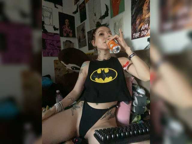 AgnesMoon1 online show from August 15, 4:44 pm