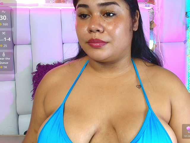 Aisha-Saadi online show from August 8, 3:34 pm