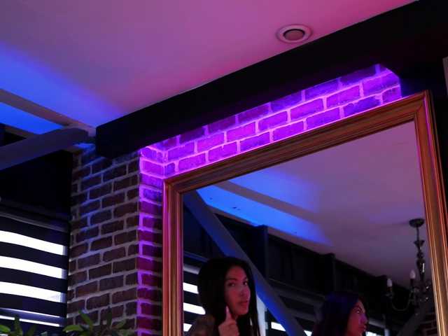 AishaaDevoe online show from August 14, 3:54 am