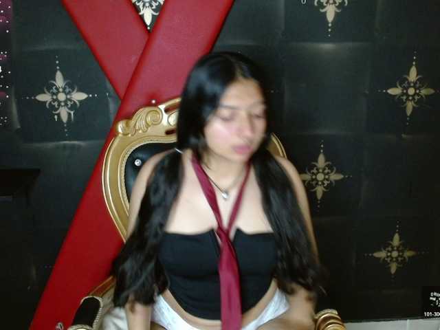 Alana-Paris online show from April 17, 10:58 pm
