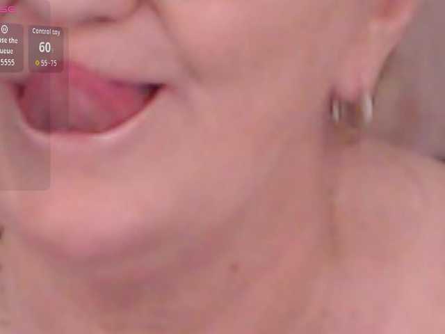 AlanaRichards online show from August 12, 11:07 pm