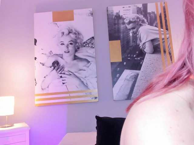 AlannaViera online show from August 15, 3:38 pm