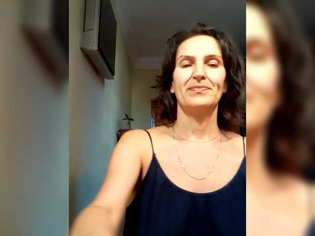 AleneLorrie online show from August 4, 3:47 am