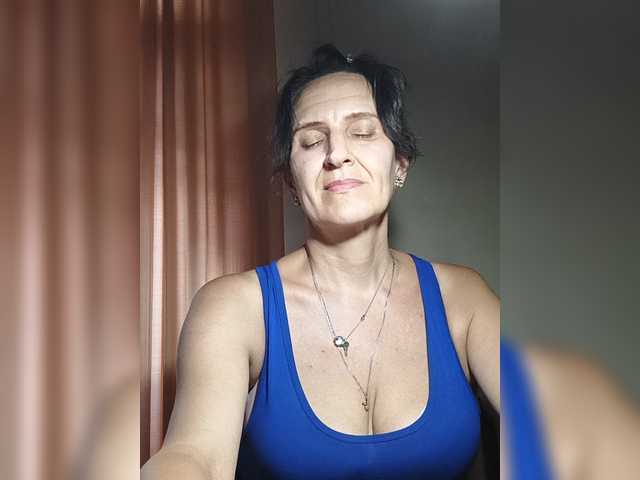AleneLorrie online show from August 7, 2:06 pm