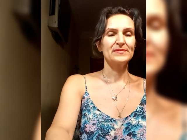 AleneLorrie online show from August 11, 5:59 pm