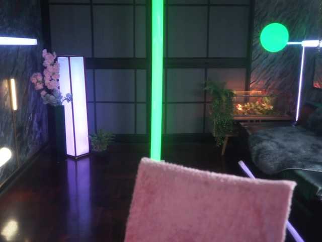 Alessa-Goreng online show from August 13, 6:49 am