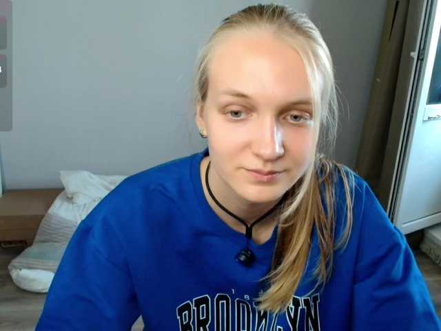 Alex-7595 online show from July 21, 8:17 am