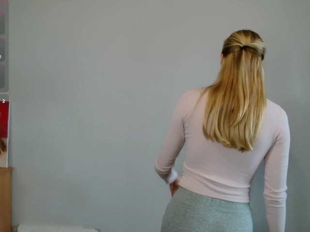 Alex-7595 online show from August 4, 9:06 am