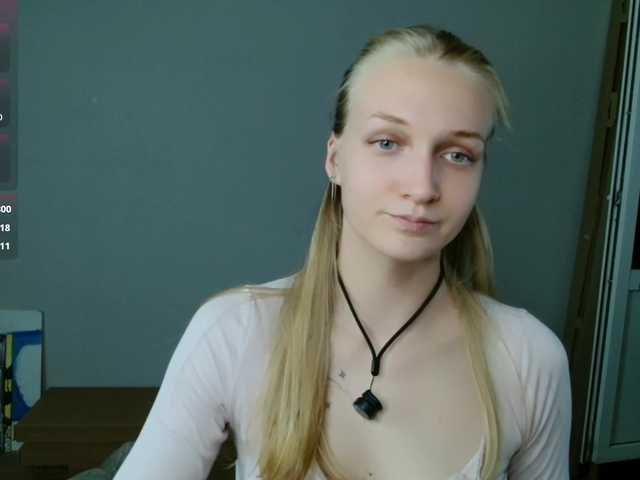 Alex-7595 online show from August 7, 9:53 am