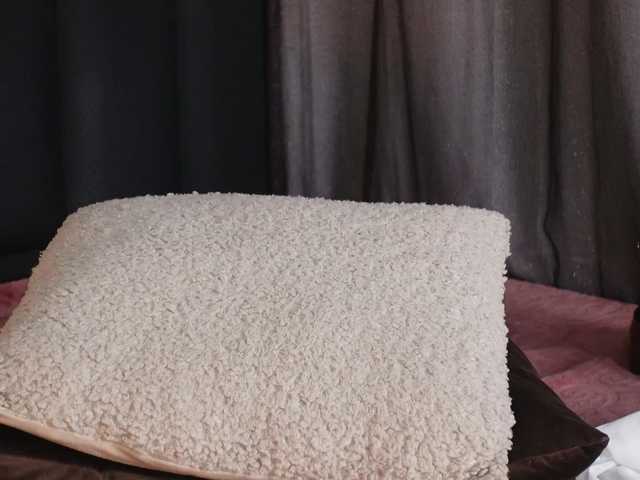 Alexa Duque online show from August 7, 10:21 pm