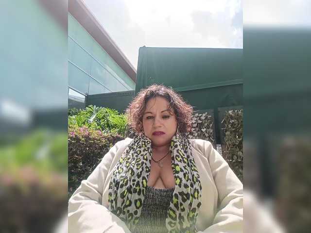 AlexaBrown12 online show from August 2, 3:19 pm