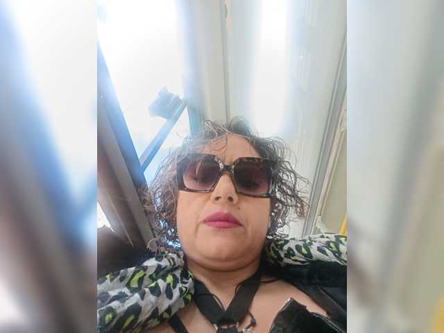 AlexaBrown12 online show from August 14, 3:59 pm
