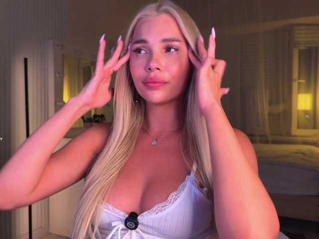 AlexaRayS online show from July 18, 12:00 am