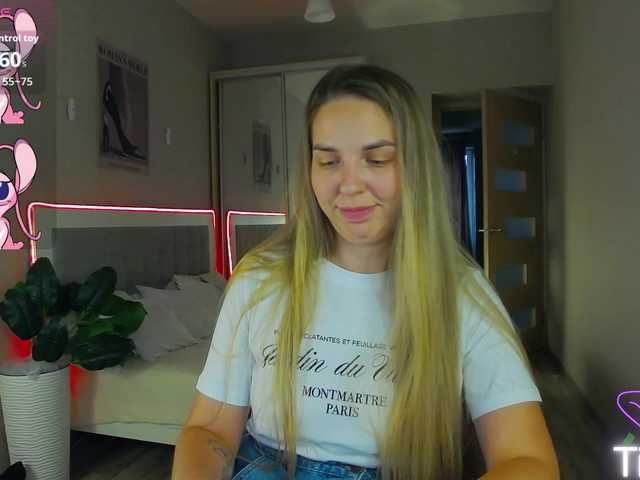 AlexandraCandy online show from August 10, 3:24 pm