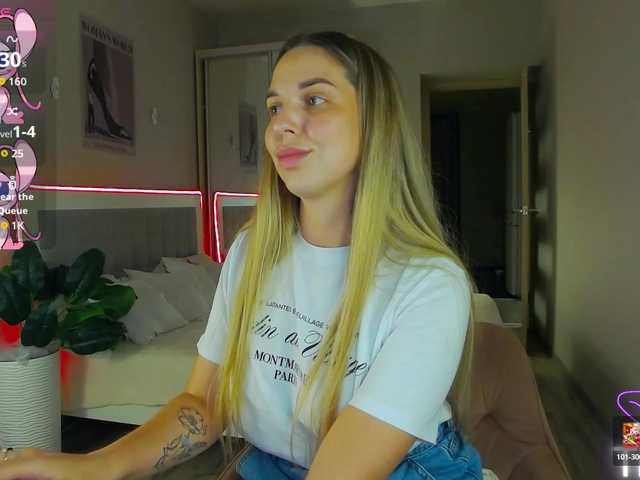 AlexandraCandy online show from August 10, 5:36 pm