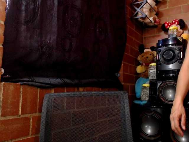AlexandrinaFenix online show from July 24, 7:39 pm
