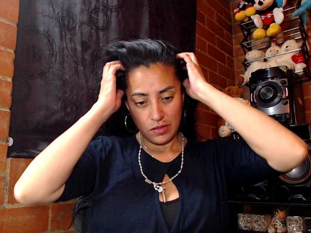AlexandrinaFenix online show from August 12, 9:50 pm
