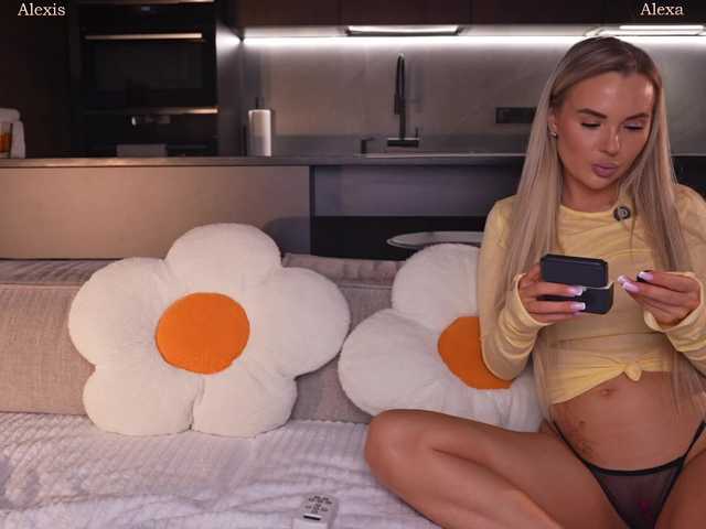 AlexisGrays online show from July 30, 9:54 pm